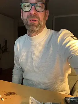 Snapshot of Sash_Ge chatting on January 17, 10:46 pm Sash Ge online show from January 17, 10:46 pm