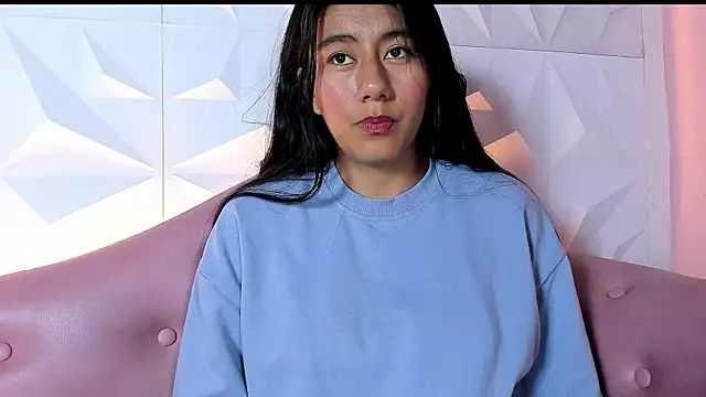 Snapshot of CarlaAlvez chatting on January 20, 4:23 pm CarlaAlvez online show from January 20, 4:23 pm