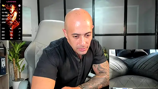 ryan master  online show from December 16, 10:03 pm