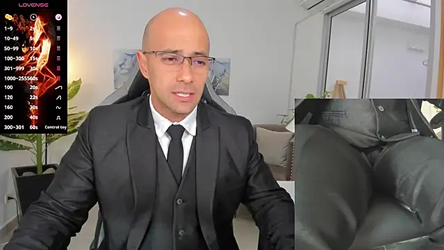 ryan master  online show from January 10, 12:15 pm