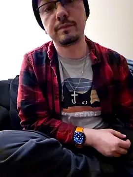 cmichaelxxx online show from January 18, 6:13 am