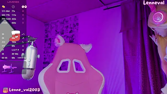 Lenneval1 online show from December 20, 3:13 am