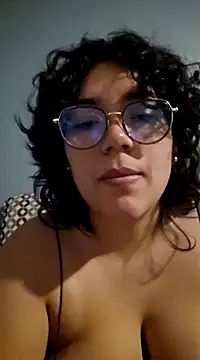 Snapshot of hivirgin chatting on January 11, 1:59 am hivirgin online show from January 11, 1:59 am