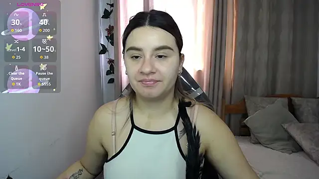 SaraBraun  online show from December 5, 4:58 pm