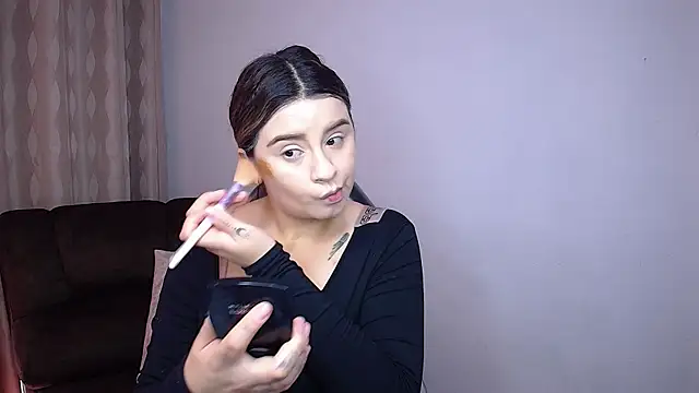 SaraBraun  online show from December 19, 5:42 pm