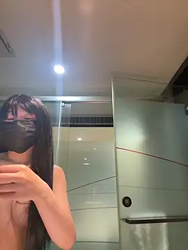 gunian online show from April 10, 5:50 pm