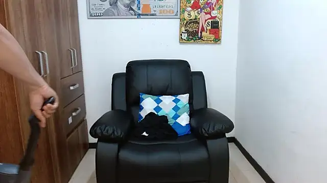 boss of cash online show from November 28, 6:54 pm