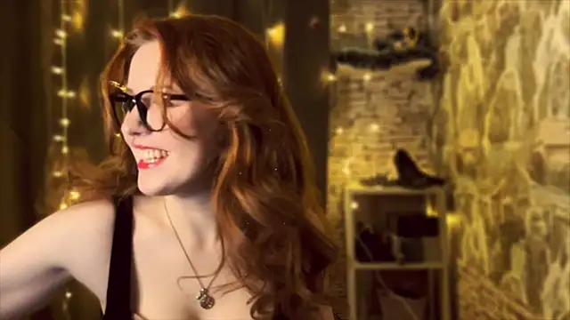 LaurenRossss online show from December 24, 10:17 pm