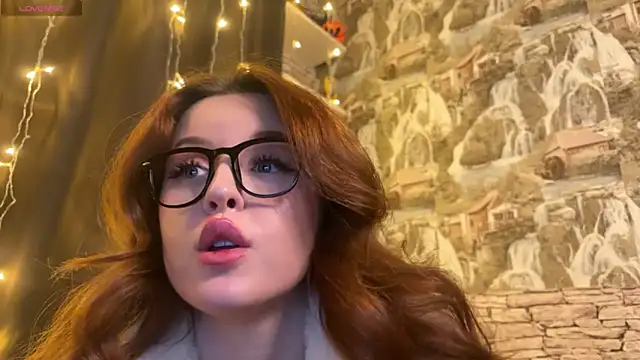 LaurenRossss online show from January 31, 2:04 am