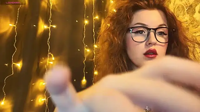 LaurenRossss online show from February 10, 10:51 pm