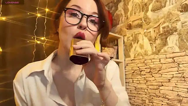 LaurenRossss online show from February 12, 10:48 pm