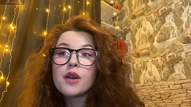 LaurenRossss online show from February 18, 2:49 am