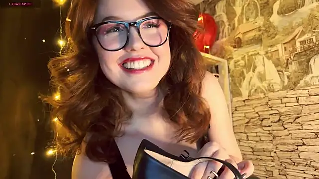 LaurenRossss online show from February 22, 11:24 pm