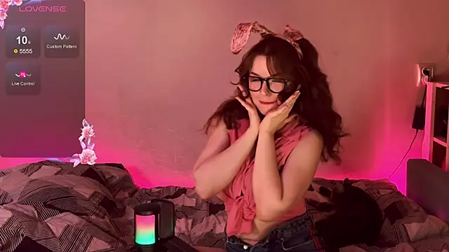 LaurenRossss online show from October 3, 10:51 pm