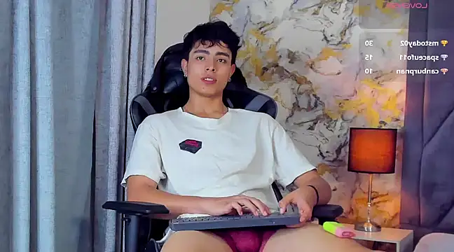 JoshRashfordd online show from January 26, 9:18 pm