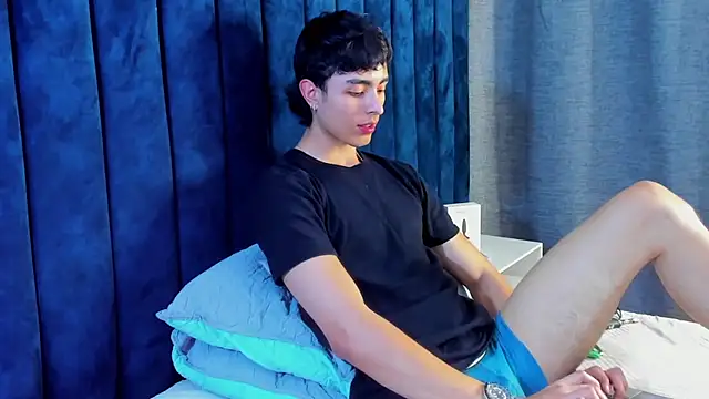 JoshRashfordd online show from March 4, 9:43 pm