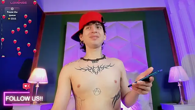 sett and gwen online show from October 18, 4:04 am