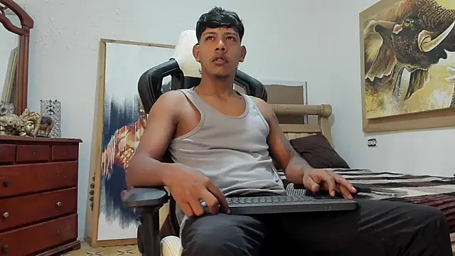 mr stiven  online show from March 11, 7:53 pm