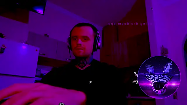 HappyZebra13 online show from February 13, 2:42 pm