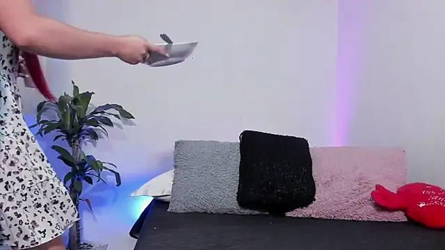 Liah ferrer online show from February 1, 5:11 pm