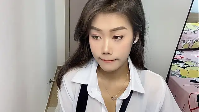 Snapshot of Bella-LL chatting on March 1, 7:59 pm Bella-LL online show from March 1, 7:59 pm