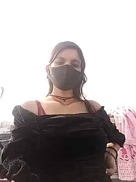 Snapshot of Aafreen_36 chatting on January 22, 9:13 am Aafreen 36 online show from January 22, 9:13 am