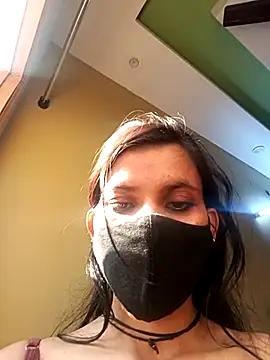 Snapshot of Aafreen_36 chatting on February 14, 9:13 am Aafreen 36 online show from February 14, 9:13 am