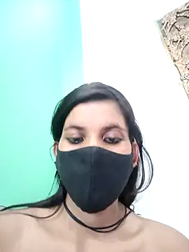 Snapshot of Aafreen_36 chatting on February 25, 9:20 am Aafreen 36 online show from February 25, 9:20 am