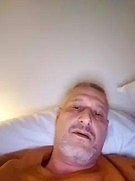 Snapshot of Husoban chatting on November 21, 10:19 pm Husoban online show from November 21, 10:19 pm