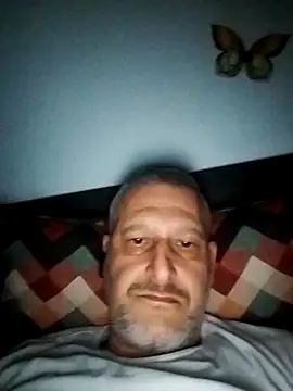 Snapshot of Husoban chatting on November 25, 11:49 pm Husoban online show from November 25, 11:49 pm