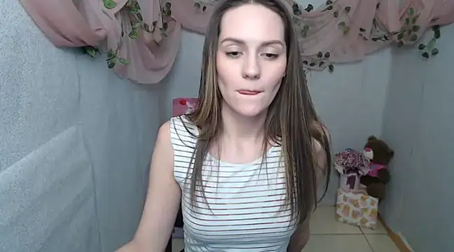 Lina Star S online show from January 4, 9:54 am