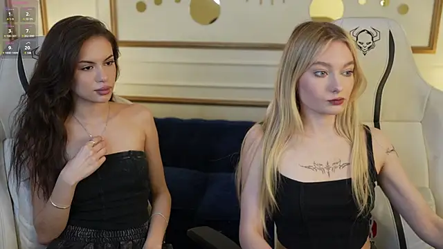Snapshot of Ewa_Pearl chatting on February 21, 3:32 pm Ewa Pearl online show from February 21, 3:32 pm