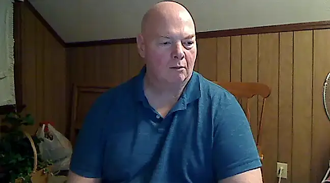 Snapshot of harley99574 chatting on February 13, 12:11 pm harley99574 online show from February 13, 12:11 pm