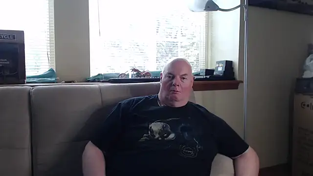 Snapshot of harley99574 chatting on October 23, 6:17 pm harley99574 online show from October 23, 6:17 pm