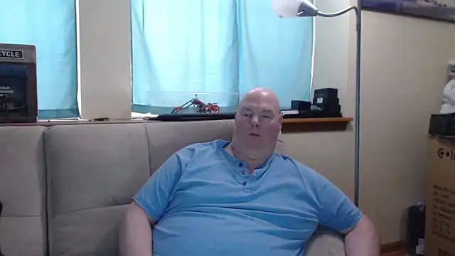 Snapshot of harley99574 chatting on October 31, 1:12 pm harley99574 online show from October 31, 1:12 pm