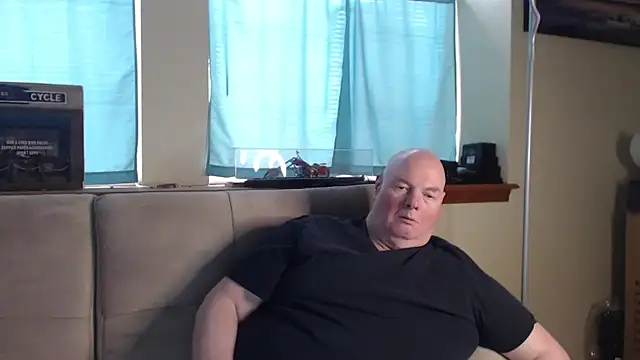 harley99574 online show from April 3, 2:15 pm