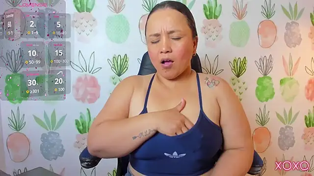 linda rios  online show from October 30, 7:25 pm