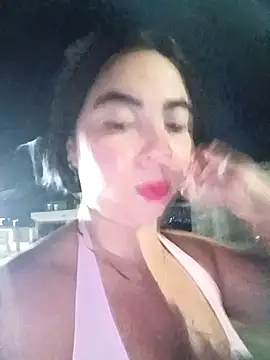 Snapshot of KathaDanger chatting on October 16, 2:45 am KathaDanger online show from October 16, 2:45 am