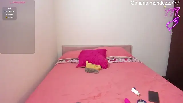 maria mendez  online show from April 23, 4:24 am