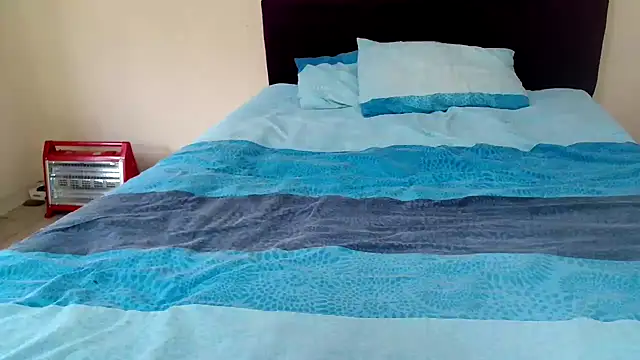 Snapshot of Bbw255 chatting on March 16, 8:51 am Bbw255 online show from March 16, 8:51 am