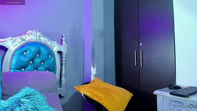 elizabeth rosa21 online show from January 27, 7:35 pm