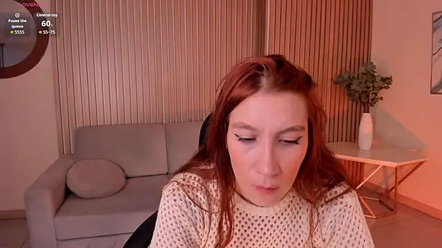 MiaFarrell  online show from February 8, 11:35 am