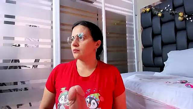 africa holmes online show from March 29, 2:44 am