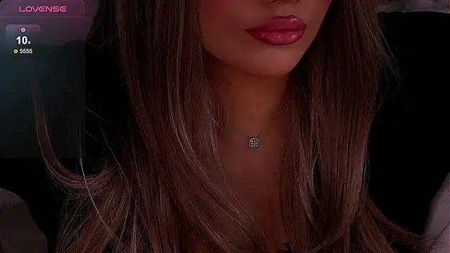 Graciane Lee online show from November 13, 3:55 pm