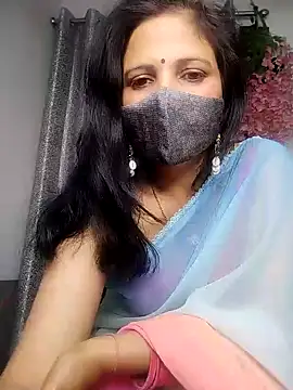 Snapshot of sexy_bhabhi69 chatting on January 8, 4:44 pm sexy bhabhi69 online show from January 8, 4:44 pm