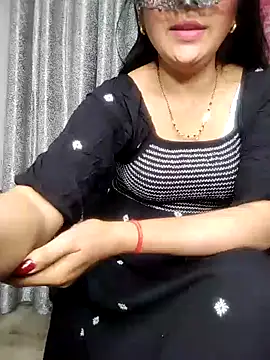 Snapshot of sexy_bhabhi69 chatting on January 19, 6:00 pm sexy bhabhi69 online show from January 19, 6:00 pm
