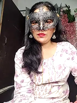 Snapshot of sexy_bhabhi69 chatting on September 21, 5:58 pm sexy bhabhi69 online show from September 21, 5:58 pm
