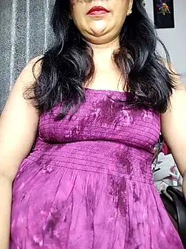 Snapshot of sexy_bhabhi69 chatting on October 14, 5:25 pm sexy bhabhi69 online show from October 14, 5:25 pm