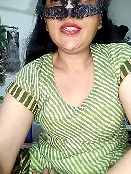 Snapshot of sexy_bhabhi69 chatting on February 7, 3:38 pm sexy bhabhi69 online show from February 7, 3:38 pm