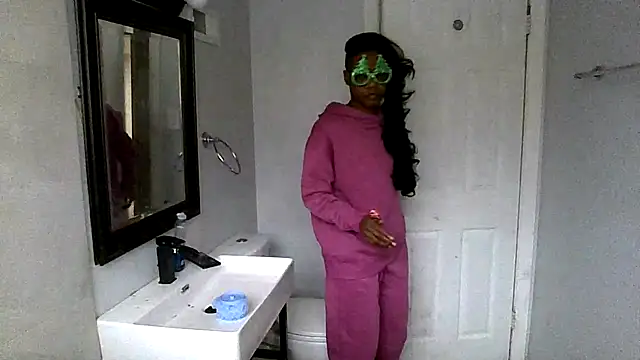 NastyBlackslaveGirl online show from December 27, 5:26 pm